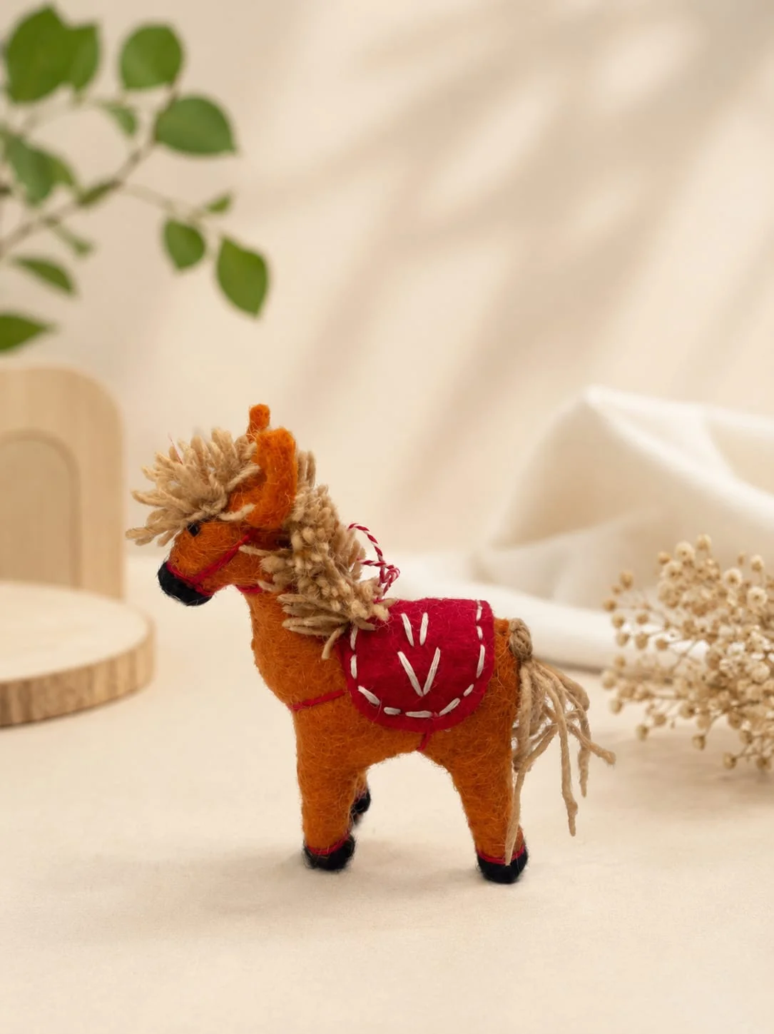 Handmade Felt Horse view 4